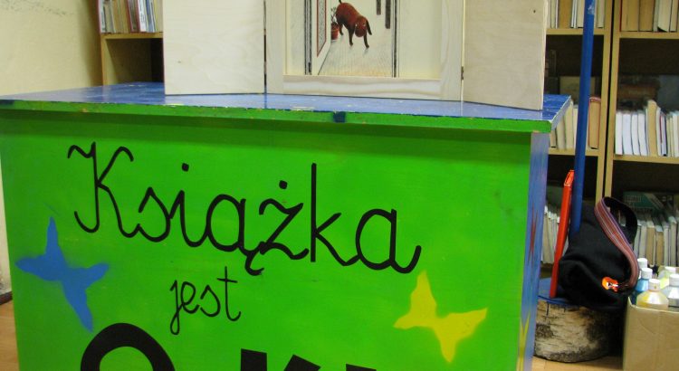 książka jest ok_piła