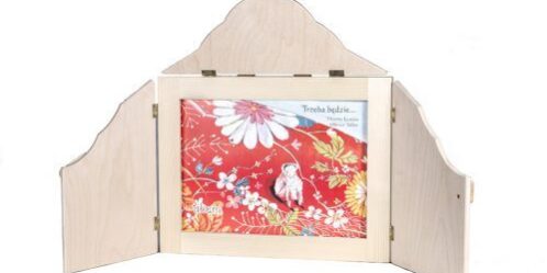 teatrzyk kamishibai - drewniana skrzynka z książką