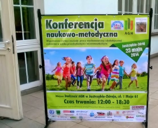 obraz plakat z konferencji naukowo-metodycznej „Współczesne formy i metody pracy edukacyjnej z dziećmi w wieku przedszkolnym i wczesnoszkolnym”